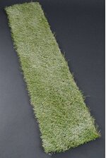 8" X 40" GLITTER GRASS MAT GREEN