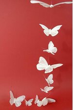 6' X 4" & 7" BUTTERFLY GARLAND WHITE