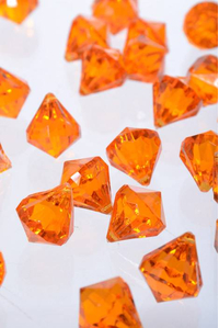 0.75" ACRYLIC DROP ORANGE PKG/1LB (APPROX. 100)