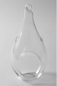 8.25" GLASS TEARDROP TERRARIUM W/HOOK CLEAR