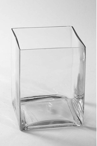 6" X 6" X 8" GLASS SQUARE VASE CLEAR