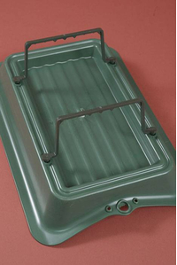 14" X 10" PLASTIC SINGLE SADDLE TRAY GREEN