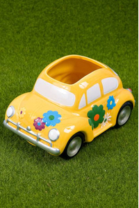 3.75" LOVE BUG CAR PLANTER