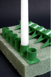 1'' HANDY HOLD POINT CANDLE HOLDERS GREEN PKG/36