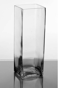 5" X 5" X 14" SQUARED GLASS VASE CLEAR