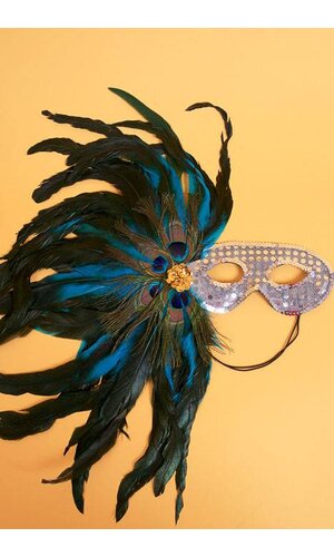18" SEQUIN MASK W/4 PEACOCK EYES & FEATHERS SILVER