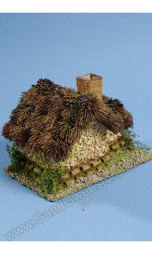 9.5" X 7" NATURAL HOUSE W/THISTLE ROOF GREEN/BROWN