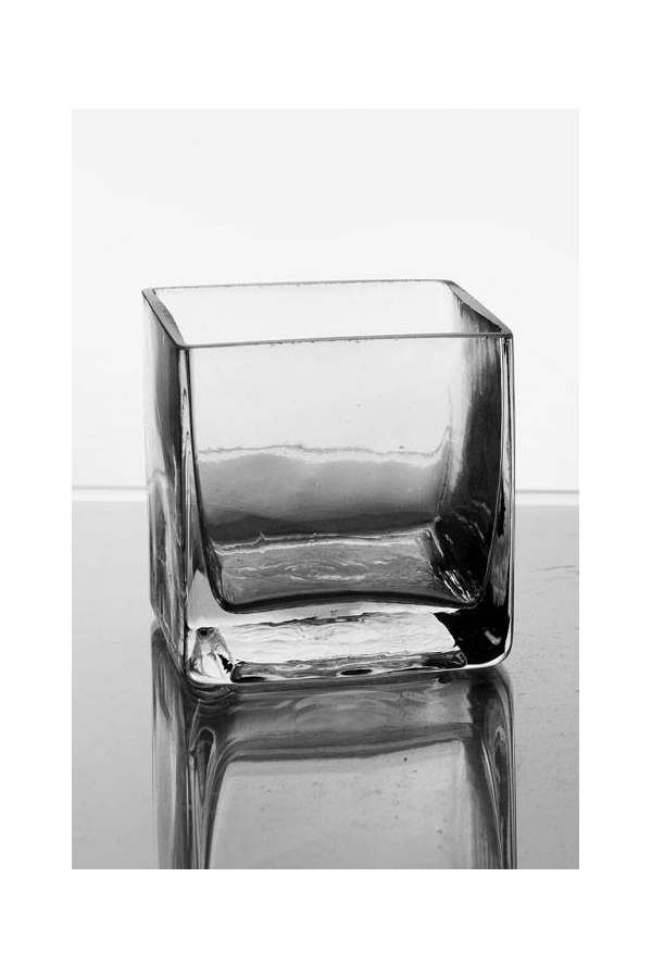 3" X 3" X 3" CUBE VASE CLEAR